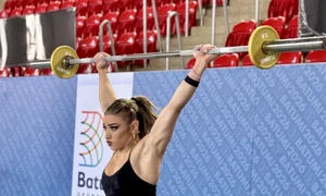 Mihaela Cambei (Facebook, Federatia Romana de Haltere) jpg