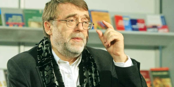 Matei Vişniec, dramaturgul român în viaţă cu cele mai multe piese jucate în străinătate