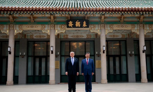 Trump, alături de Xi Jinping la complexul de protocol Zhongnanhai din Beijing FOTO AFP
