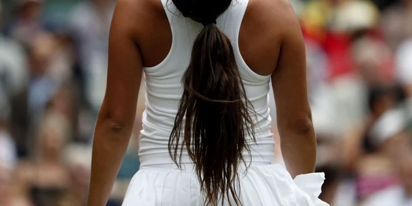 Rusoaica Daria Kasatkina reacţionează în partida cu nemţoaica Angelique Kerber din Germania în timpul turneului de la Wimbledon la All England Tennis Club în Londra Marea Britanie FOTO EPA / EFE / Nic Bothma