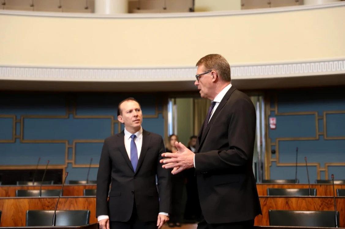 Florin Cîţu şi Matti Vanhanen Foto: Facebook