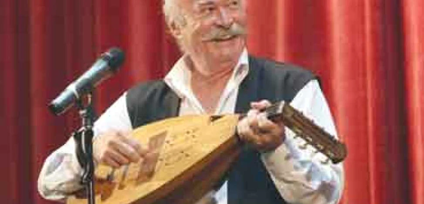Constanţa: Litoral 2009 / Începe „Mamaia“ cu muzică populară