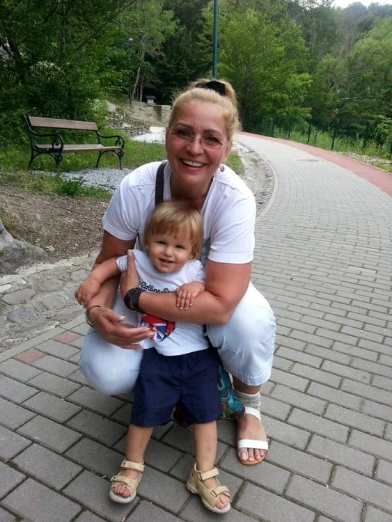 Cojocărița și nepotul ei