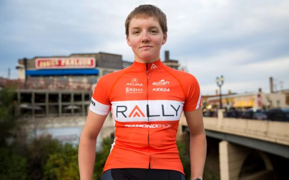 Kelly Catlin s-a sinucis