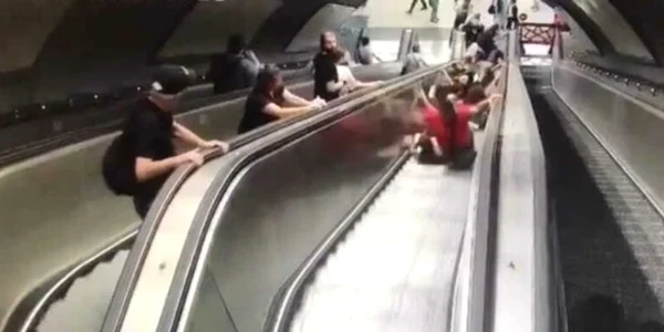 Accident într-o stație de metrou din Turcia FOTO @TurkgunGazetesi / X