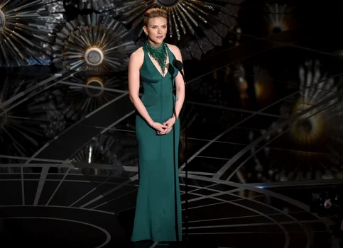 Oscar 2015 Scarlett Johansson Versace FOTO AP