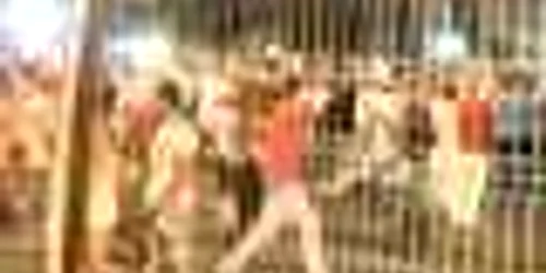 La 21 august, manifestanţii au blocat circulaţia la Universitate