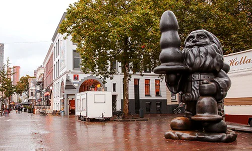 statuie rotterdam jpg