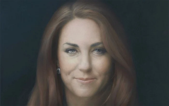 Primul portret al ducesei de Cambridge a fost considerat unul nereuşit de mulţi critici de artă FOTO telegraph.co.uk