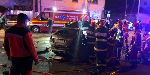 Accident în Rahova - o tânără de 20 de ani a murit FOTO Info Trafic / Facebook