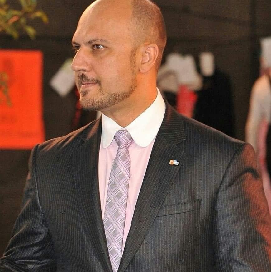Valentin Ileș, vicepreședintele Federației Române de Dans Sportiv, a decedat într-un accident tragic în Ungaria VIDEO Valentin Ileș, vicepreședintele Federației Române de Dans Sportiv, a decedat într-un accident tragic în Ungaria VIDEO