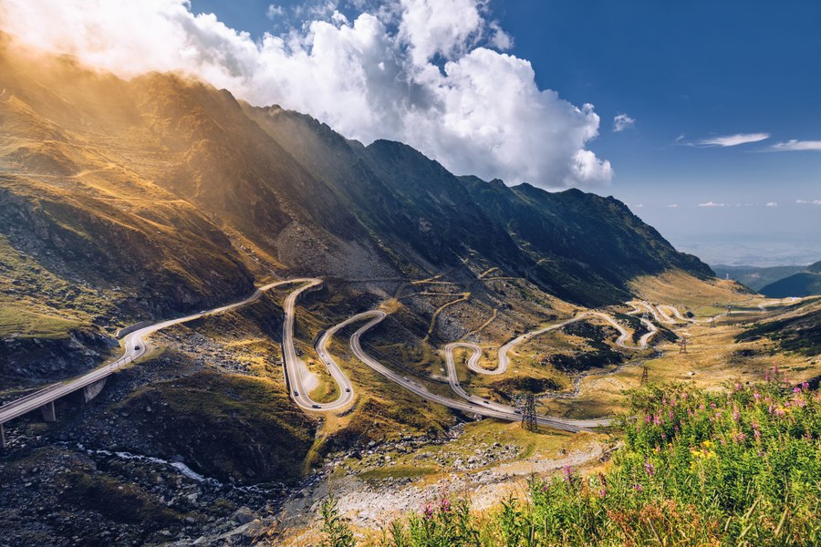 Trafic restricționat, miercuri și vineri, pe Transfăgărășan. Pe care sectoare de drum nu se va putea circula