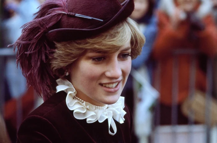 Lady Diana etala o eleganţă desăvârşită şi nu ducea lipsă de admiratori ( Foto: Profimedia)