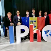 Lotul olimpic al României a obținut rezultate de excepție la Olimpiada Internațională de Fizică 2025 foto FB jpg