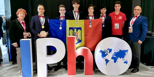 Lotul olimpic al României a obținut rezultate de excepție la Olimpiada Internațională de Fizică 2025 foto FB jpg