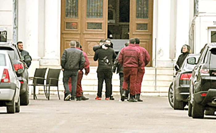 Fiul cel mare al fostului boss de la Dinamo a ajuns printre primii la capelă