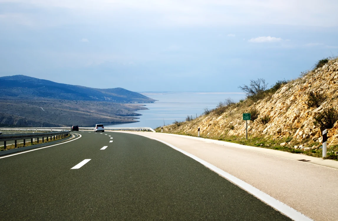 Autostrada Litoral shutterstock 179899322 jpg