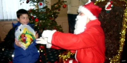 O elevă din Mureş îl va vizita personal pe Moş Crăciun foto arhivă