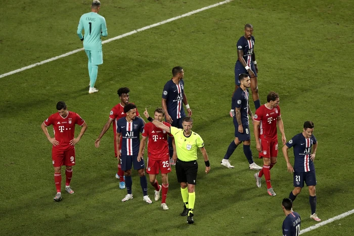 Daniele Orsato, la finala Ligii Campionilor, câștigată de Bayern în fața PSG (FOTO: Getty Images)