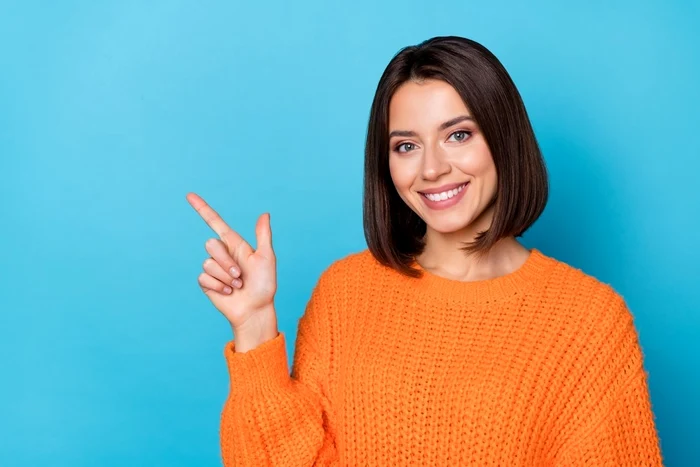 Urzica te ajută să acoperi firele albe de păr. Foto: Shutterstock.