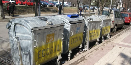 Garda de Mediu verifică sistemul de colectare selectivă a deşeurilor