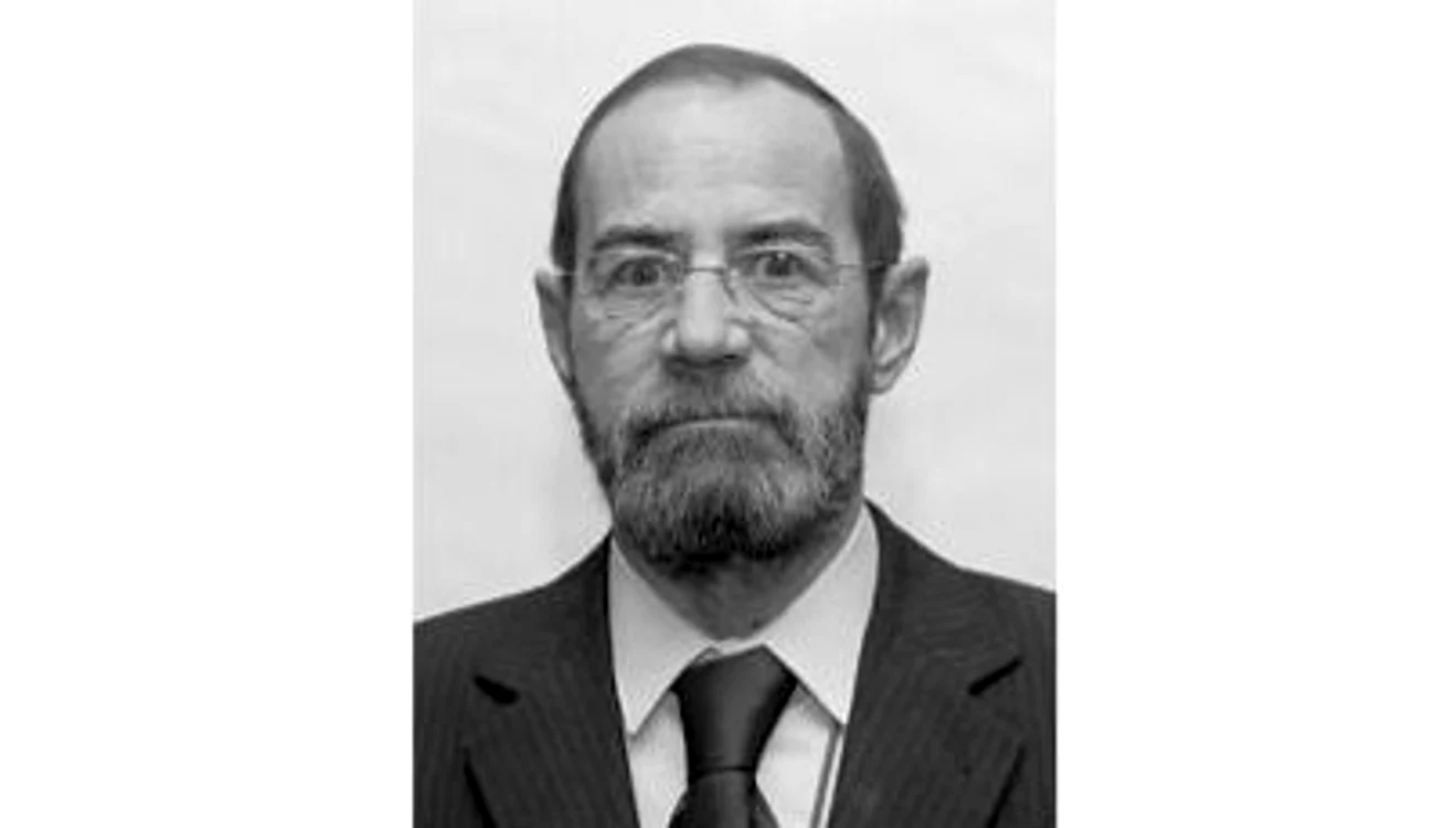 
    Bogdan Macovei  