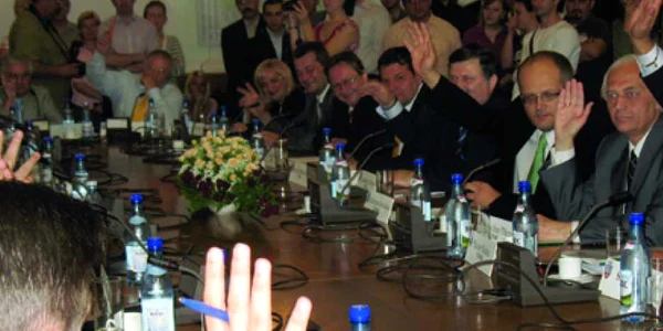 Consilierii locali spun că nu au avut destul timp pentru a studia proiectul de buget