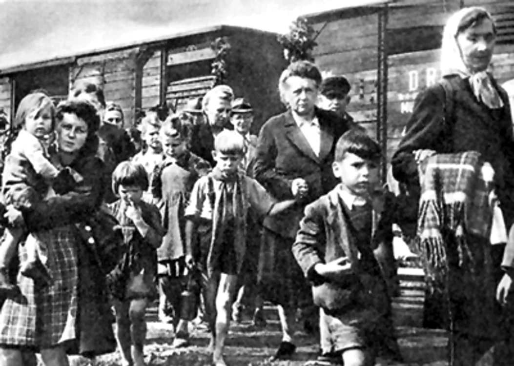 Deportați în URSS FOTO Wikipedia