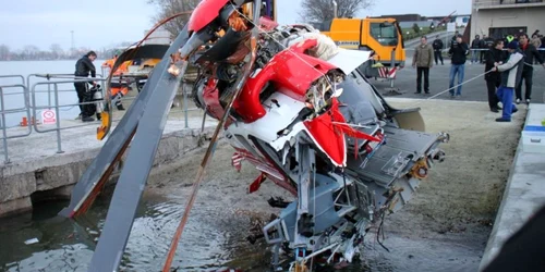 epava elicopterului SMURD Siutghiol FOTO Mediafax