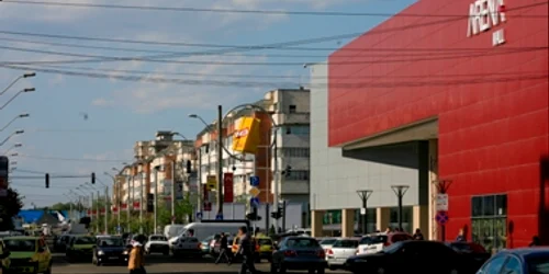 Bacău: Deichmann în Arena Mall