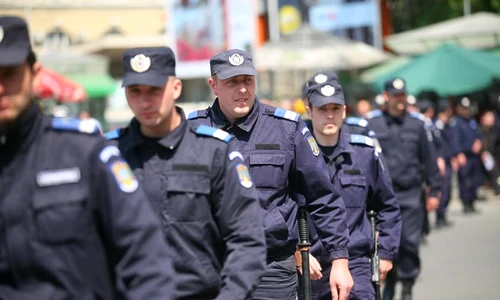 peste 50000 de politisti si jandarmi 0 jpeg