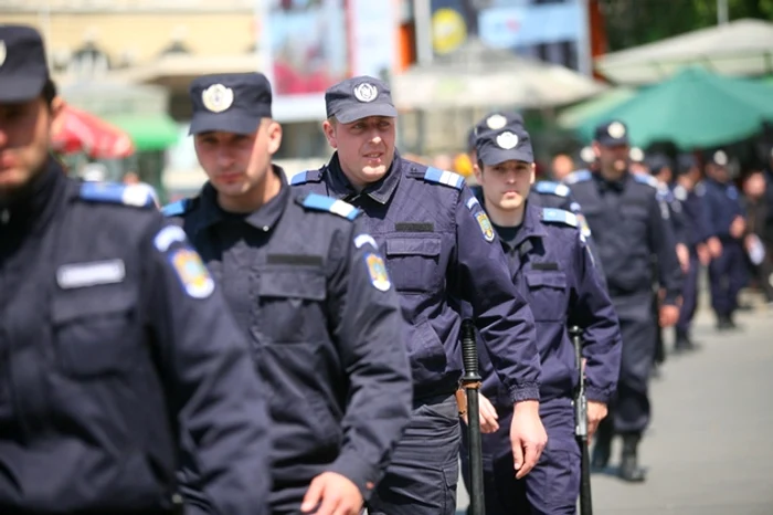 
    Jandarmii vor asigura ordinea şi liniştea publică la evenimentele organizate cu ocazia zilei naţionaleFoto Adevărul  
