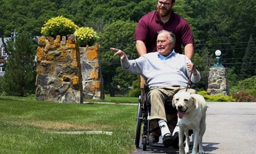 1 sully bush cainele lui george bush 4 jpg jpeg