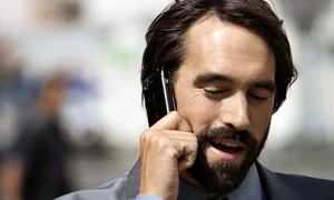 vorbit la telefon jpeg