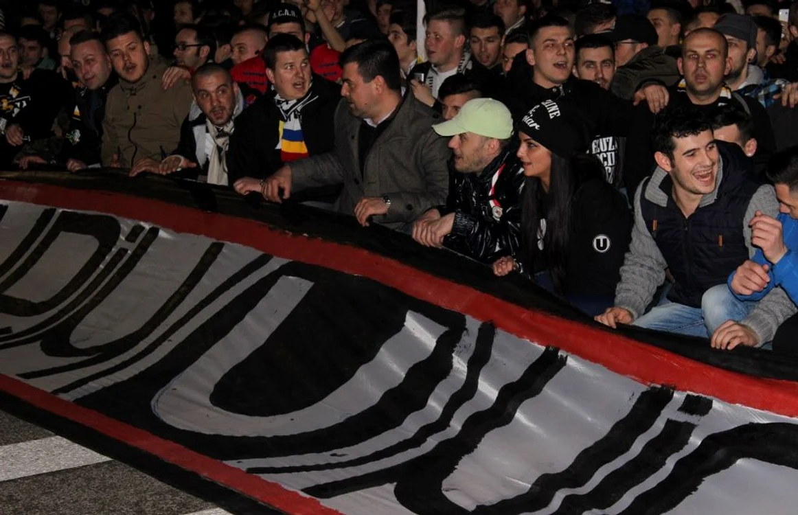 U Cluj miting