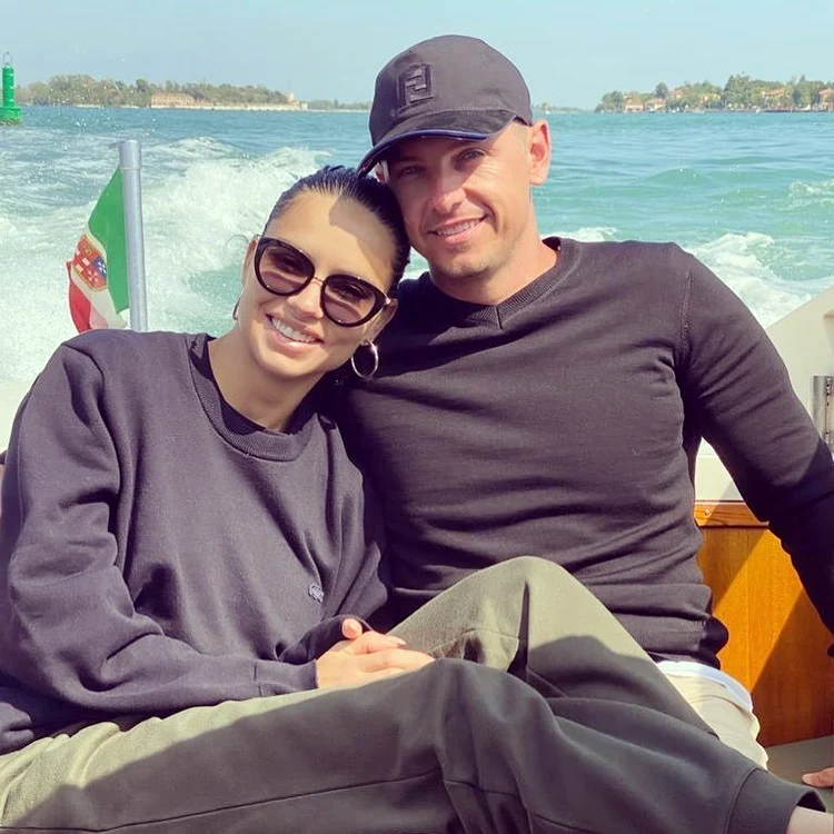 1 adriana lima insarcinata a treia oara cu andre lemmer jpg jpeg
