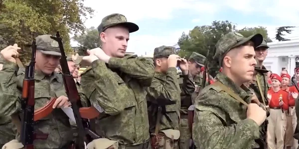 recruti rusi razboi ucraina foto captura video twitter jpg