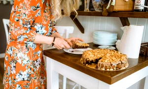 waitress preparing cake jpg