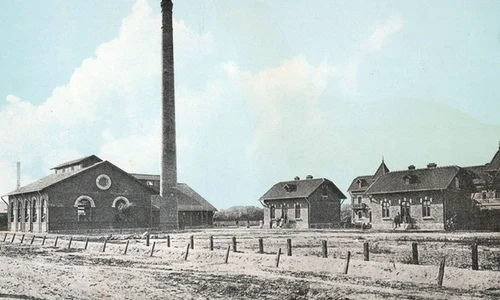 Uzina de la Cotroceni pentru crearea energiei electrice şi punerea în mişcare a pompelor din colectoare, la începutul secolului XX (© iMAGO Romaniae)