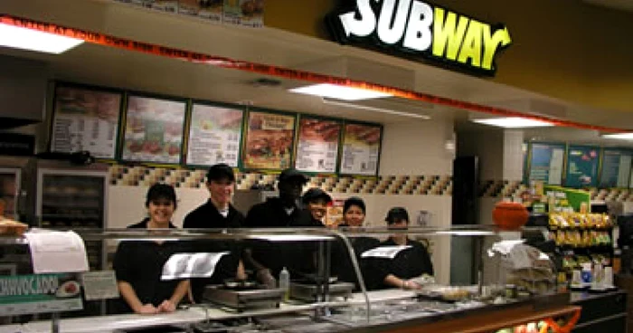 Primul restaurant Subway din România se va deschide în centrul comercial Palas Iaşi