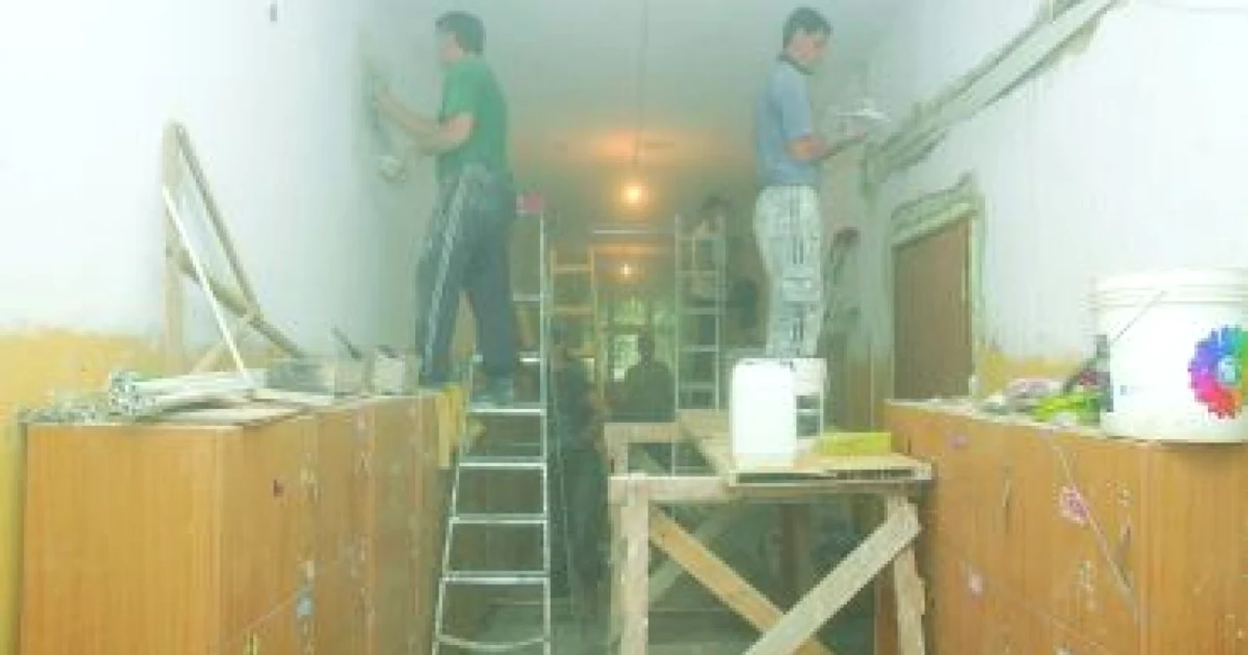 Bucureşti: Mâine începe şcoala! Copiii unde învaţă?