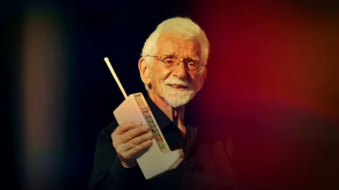 Martin Cooper, inventatorul primului telefon mobil FOTO Arhivă