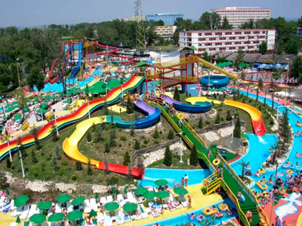 Astăzi, pe litoral vremea va fi superbă numai bună pentru plajă sau pentru bălceală în piscinăfoto: Click!