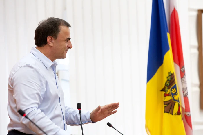 Vasile Tarlev va candida la alegerile prezidențiale din Rep. Moldova. FOTO: Facebook