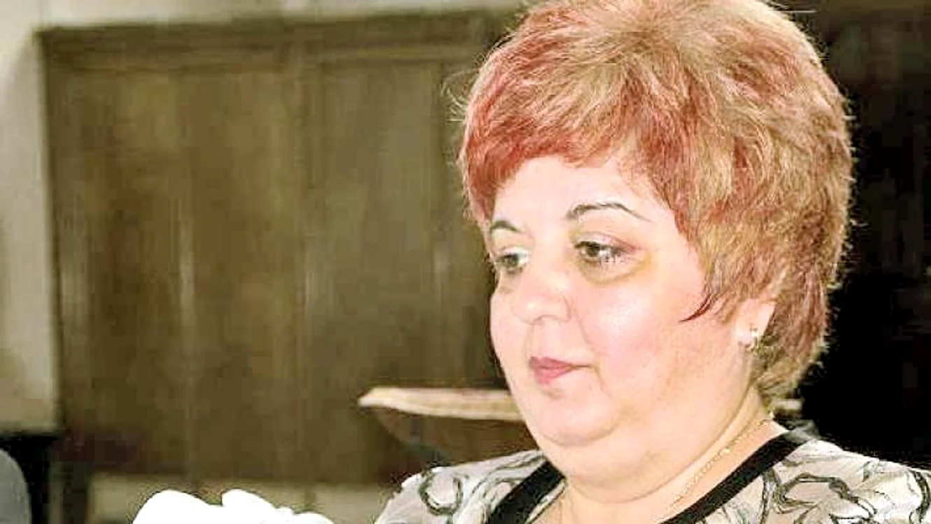 Luminiţa Gheorghe, dascălul care-i jignea pe copii ca la uşa cortului