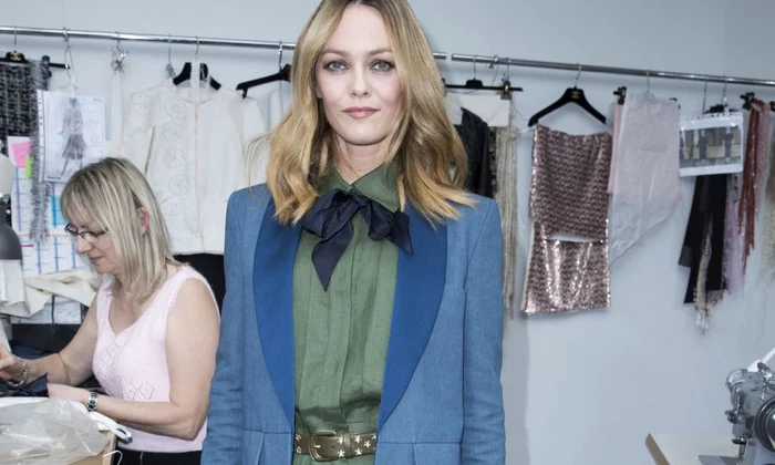 vanessa paradis hepta 2482570 jpeg