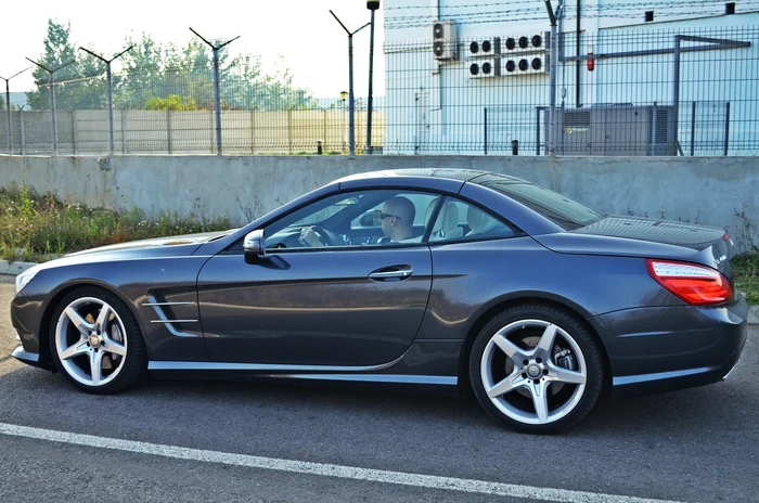 roadster 10