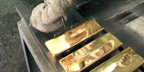 Investiţiile în aur au adus anul trecut randamente de aproape 30%  