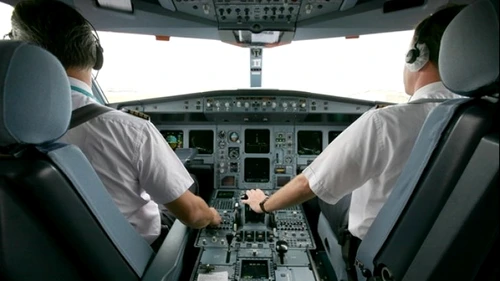 pilot piloti avion jpeg