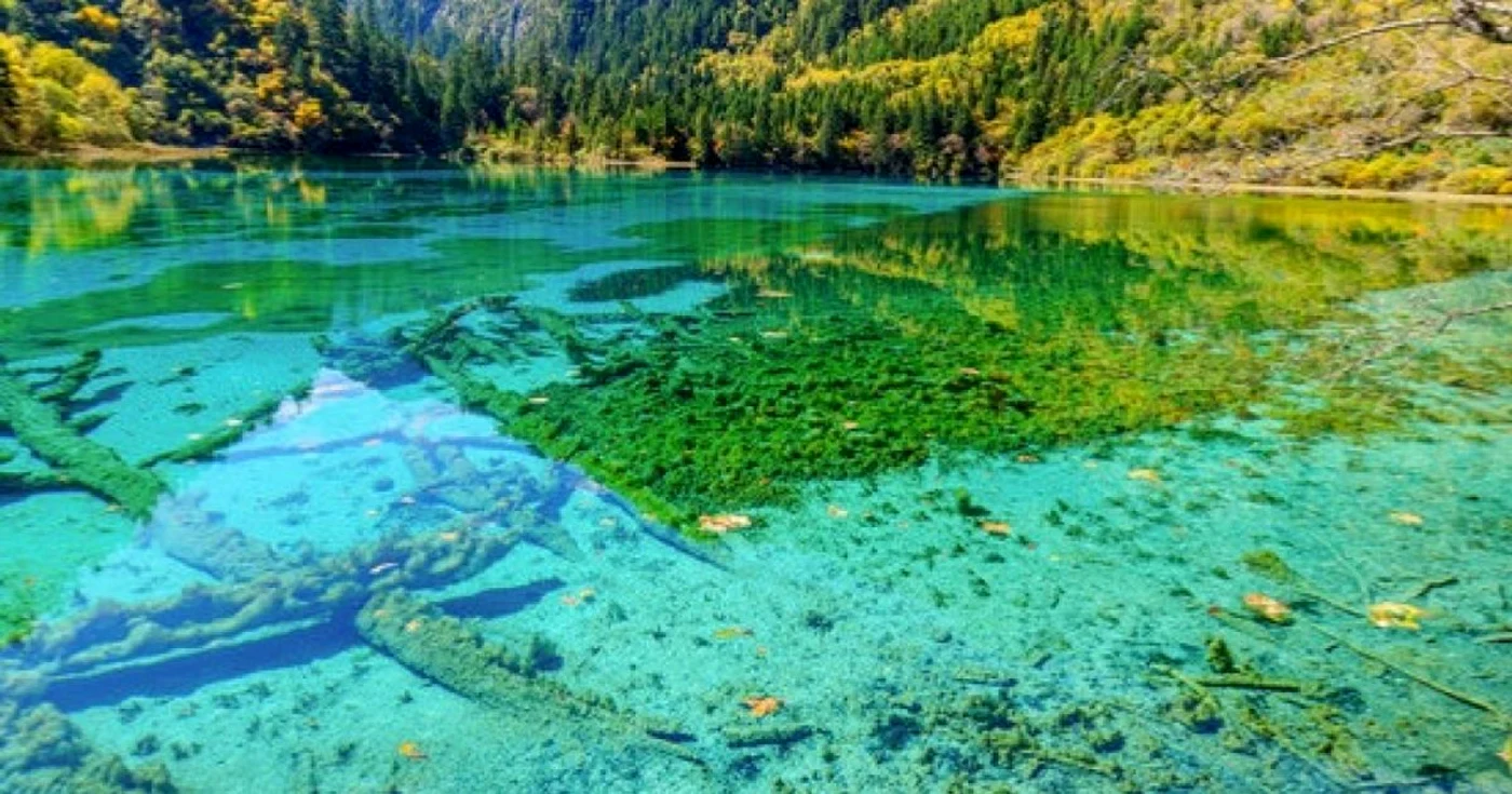 Valea Jiuzhaigou